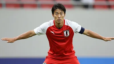 日本代表の4バック回帰が議論に 3バックの限界がW杯で露呈