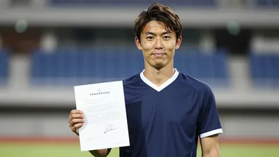 佐藤龍之介の加入でユニフォームが爆売れ！バレンシアの新ユニフォーム